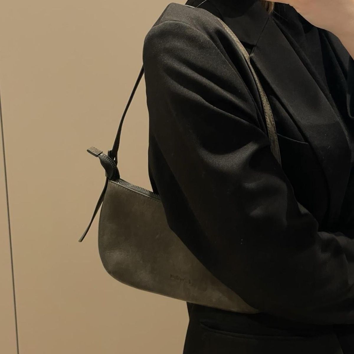 Other Stories Borse da donna: & Other Stories Black Leather Shoulder Bag – Nuovo (secondo la descrizione) da Dübendorf venduto da kko_7xld 5