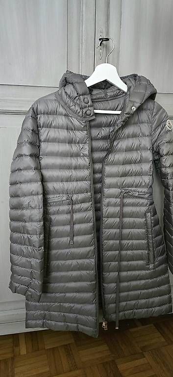 Giacche: Moncler barbel – Usato da Zürich venduto da joo_hrd5