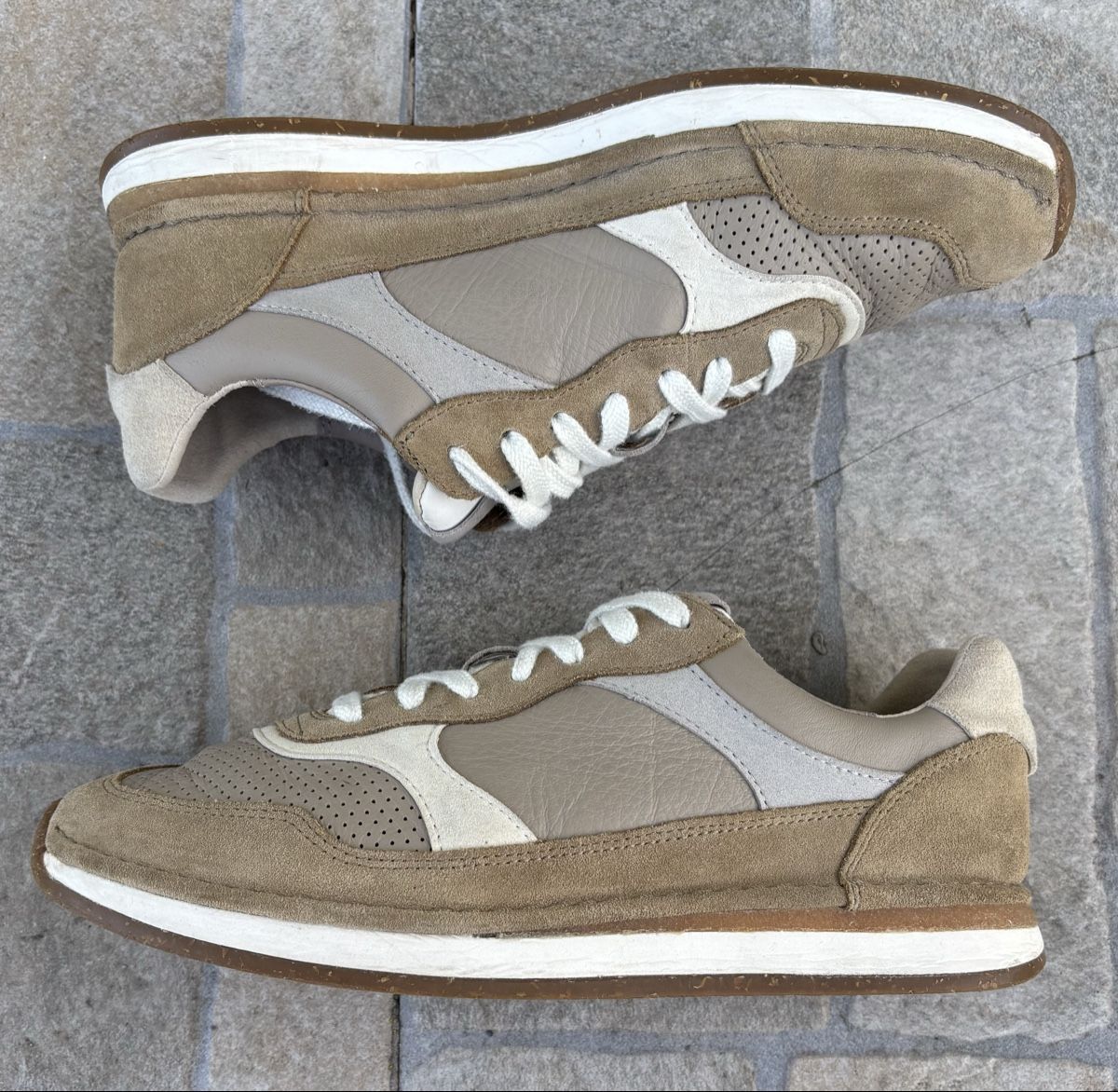 Clarks Herrenschuhe: Clarks Craftrun Tor Sneaker Beige Gr. EU 42,5 | Gebrauch – Gebraucht aus Suhr von twt_gb7n