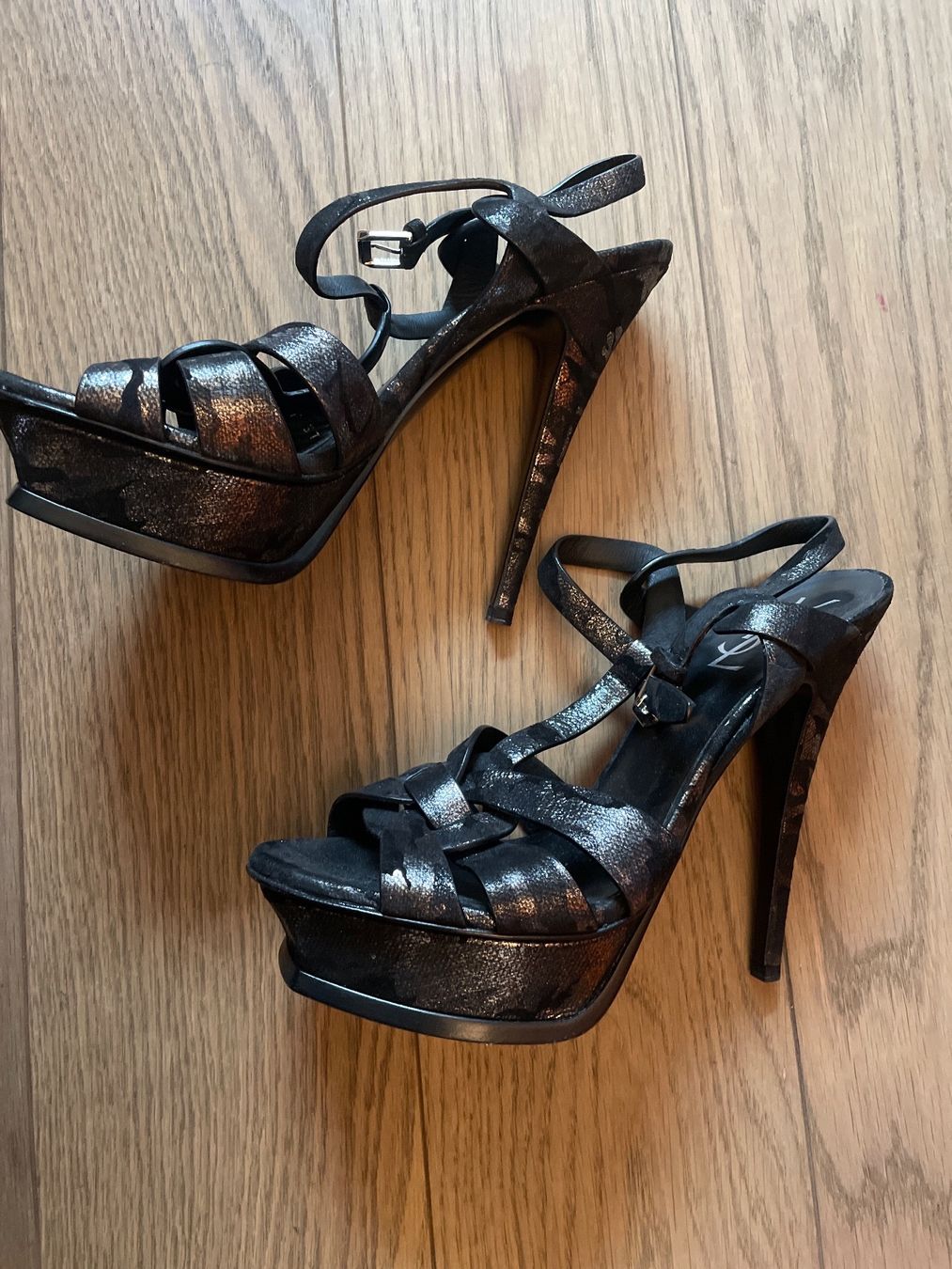 Saint Laurent Scarpe da donna: YSL High Heels – Usato da Zürich venduto da Folgado 2