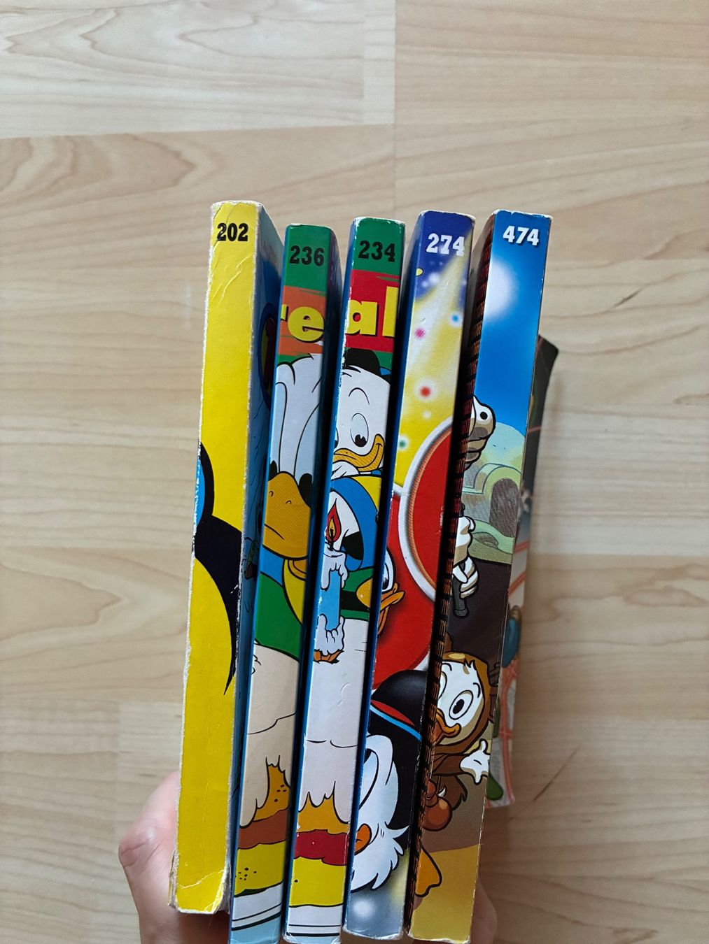 BD: 5 Comics Lustiges Taschenbuch – D'occasion à Lütisburg par Nadine_I_1990 2