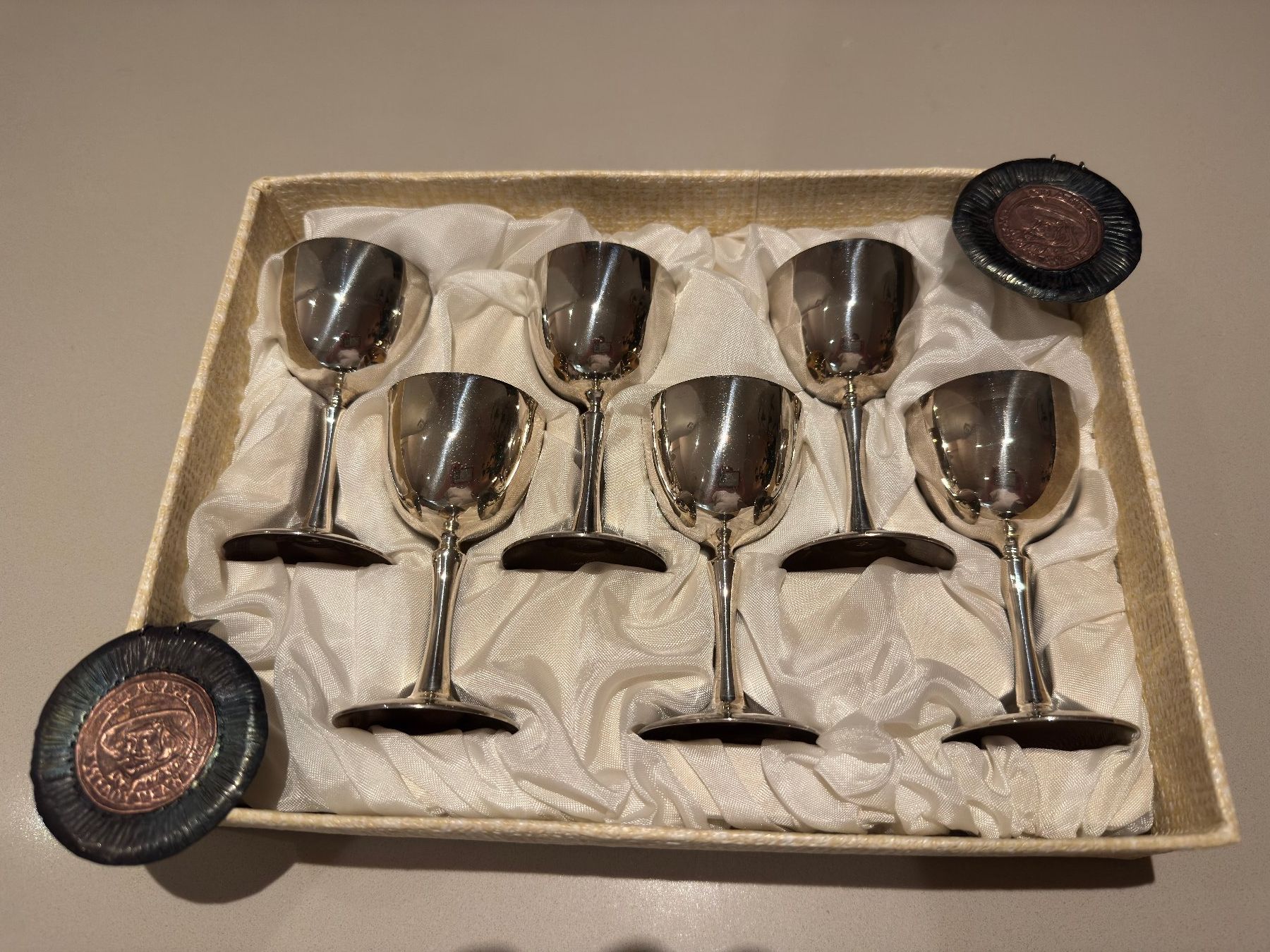 Set di piatti: Versilberte Cherry Kelche 1983 aus Polen – Usato da Mellingen venduto da Masta95