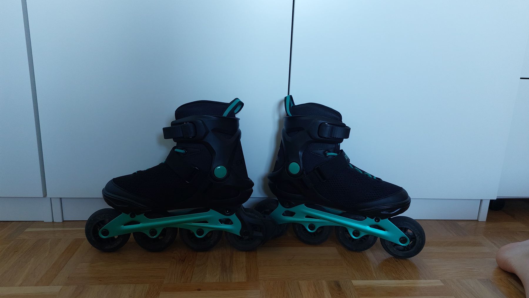 Pattini in linea & Pattini a rotelle: Inlineskates Oxelo Extend schwarz türkis  – Usato da Kerns venduto da Barmi00