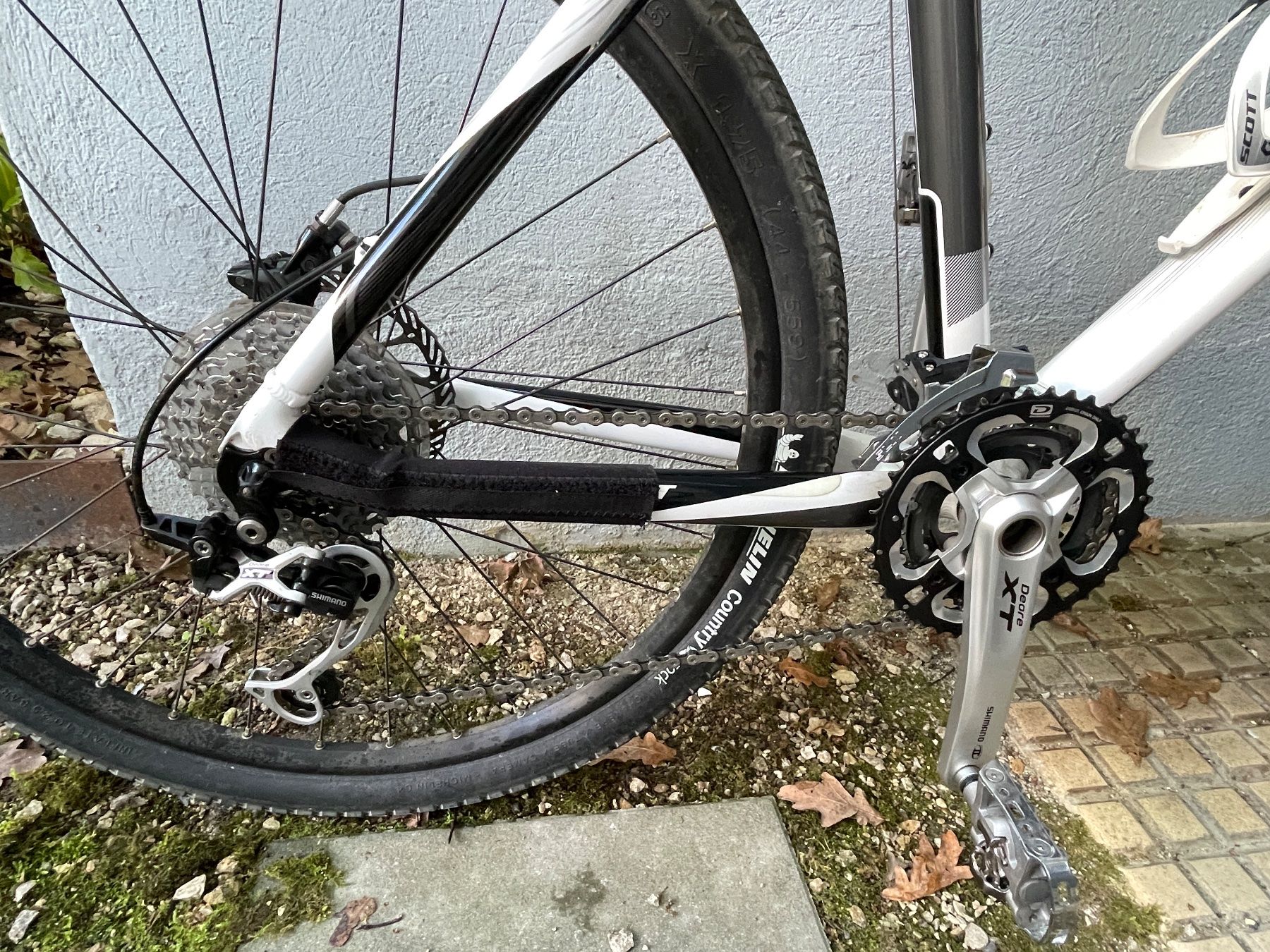 Scott Biciclette: Scott scale 40, Mountainbike,  weiss – Usato da Basel venduto da 3medusa0 4