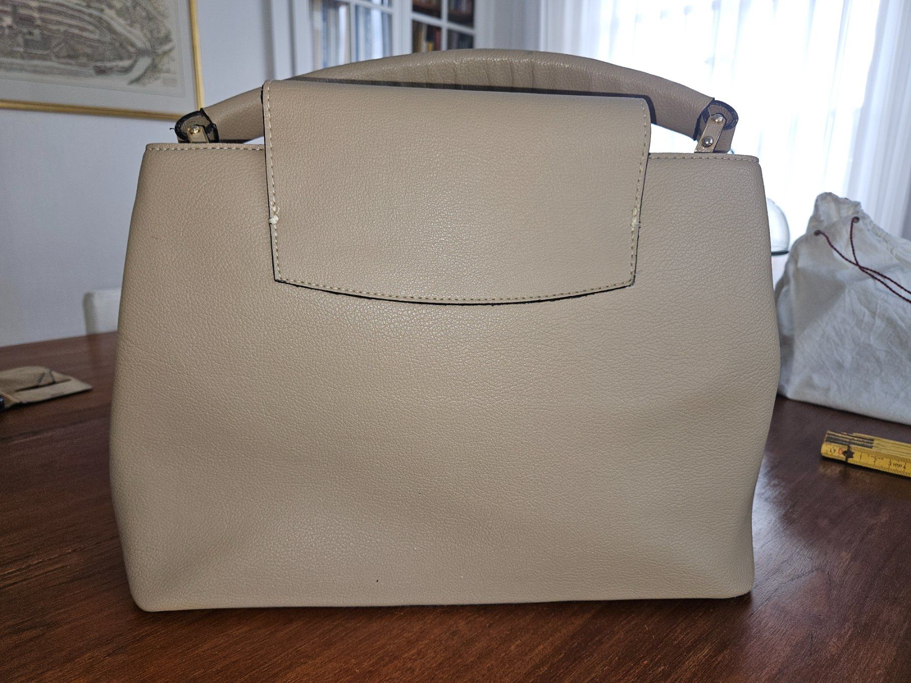 Louis Vuitton Taschen für Damen: Louis Vuitton Capucines - absolutes Schnäppchen – Gebraucht aus Huttwil von heinzdaniel63 9