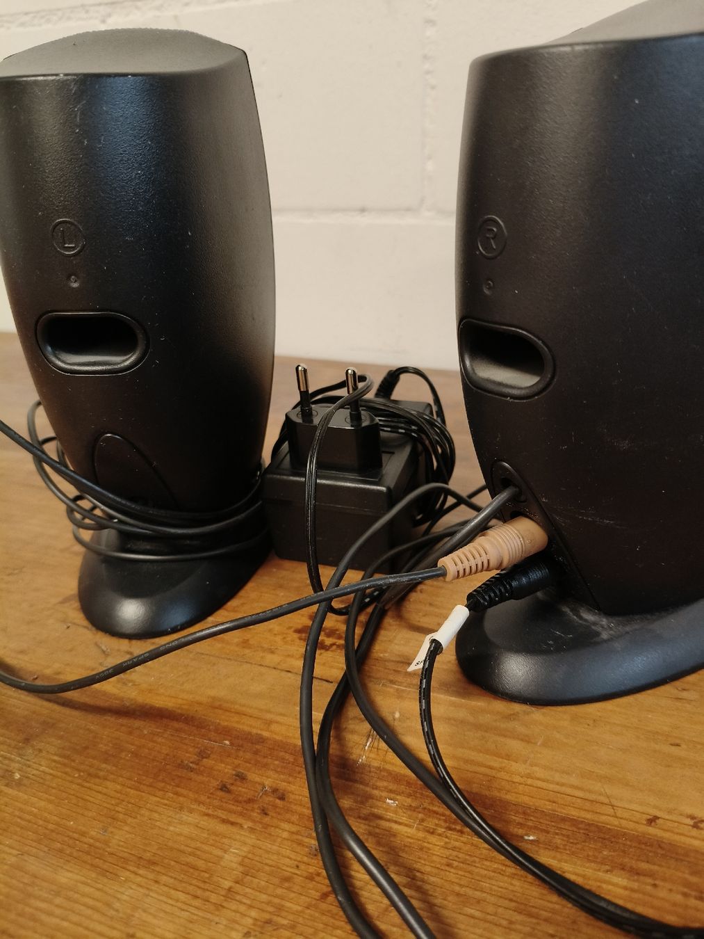 Dell Casse acustiche: Lautsprecher Dell 2.0 PC-System mit Netzteil gebraucht – Usato da Zürich venduto da Sgier2005 1