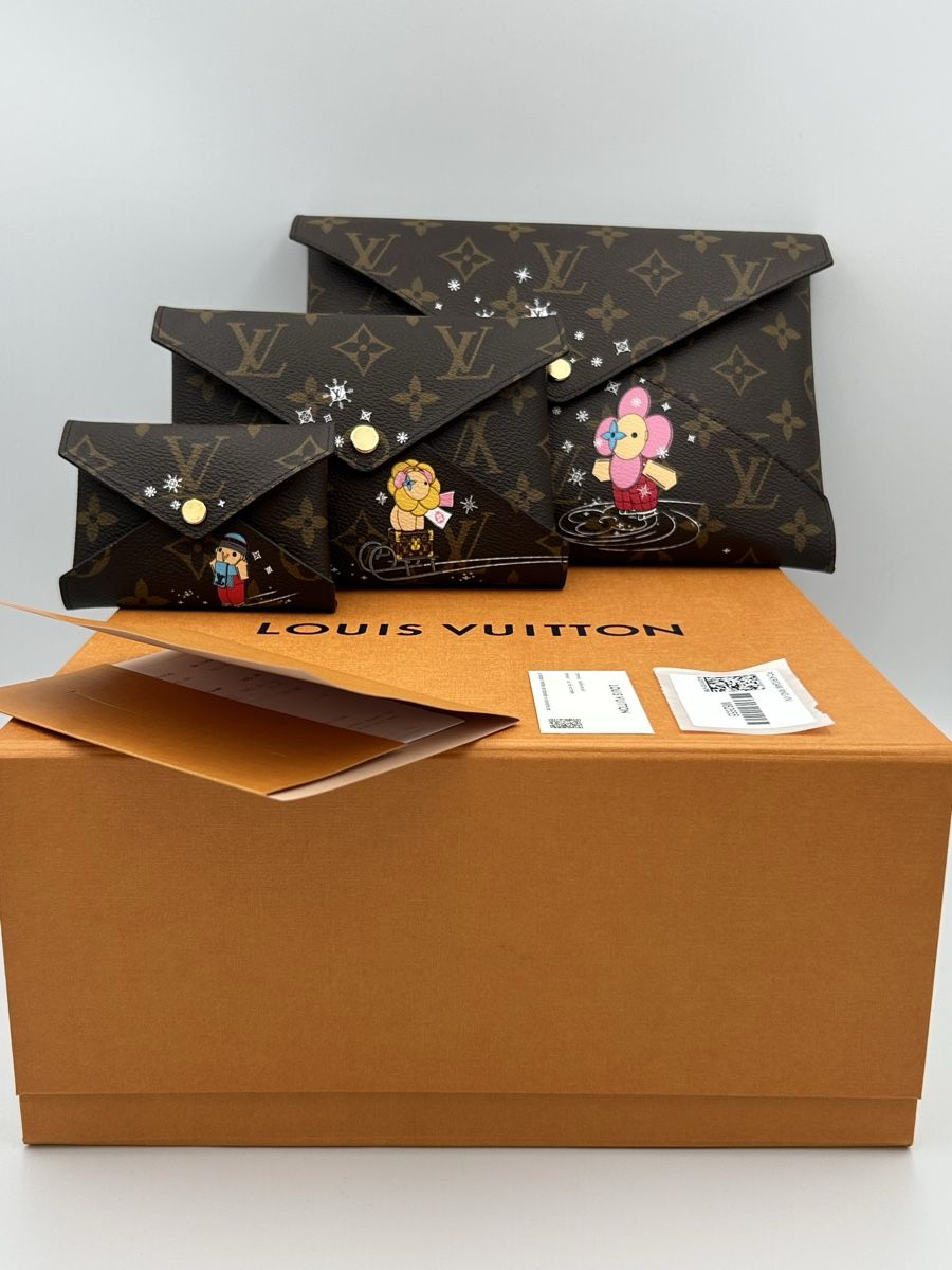 Louis Vuitton Borse da donna: LOUIS VUITTON Ensemble Pochette Vivienne Kirigami – Nuovo e nell'imballaggio originale da Schönenwerd venduto da elissa02 7