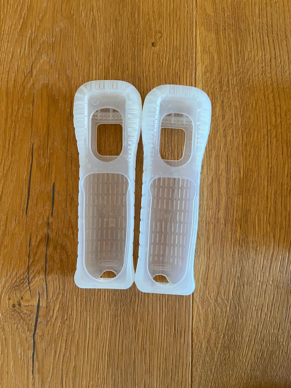 Nintendo Controller: Nintendo Wii Controller Set – Usato da Düdingen venduto da Valu007 3