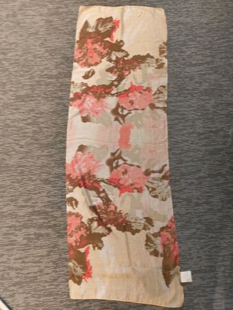 🌸 Schal Foulard mit Blumenmuster 180x60cm