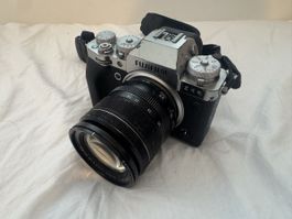 FujiFilm XT4 mit Kit Lens