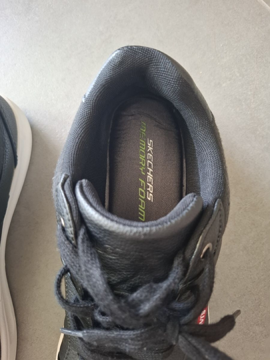 Levi's Chaussures hommes: Levi’s Herren Schuhe EU 44 – Neuf (Voir description) à Thun par sof_by7w 3