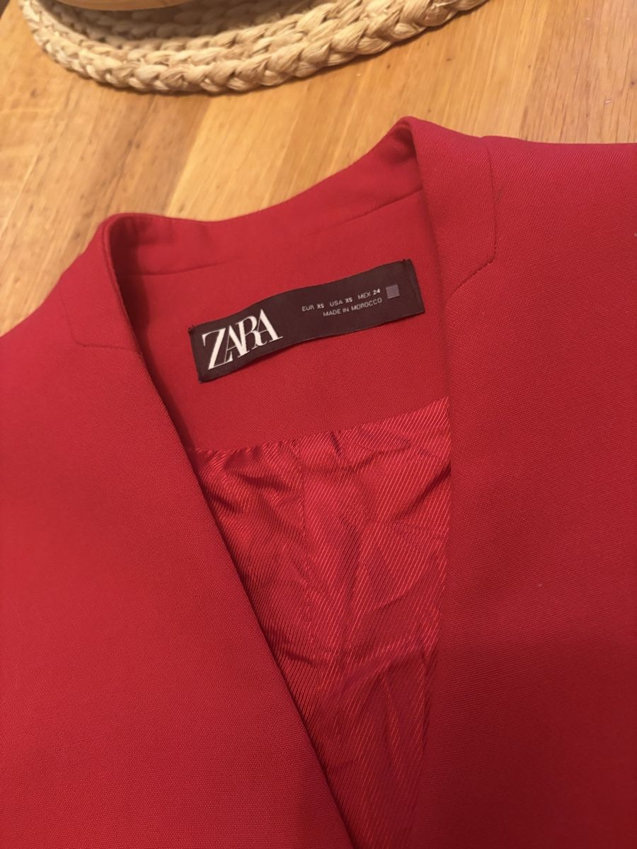 Zara Kleider: Robe ZARA taille XS – Gebraucht aus Attalens von Skorpionica 1