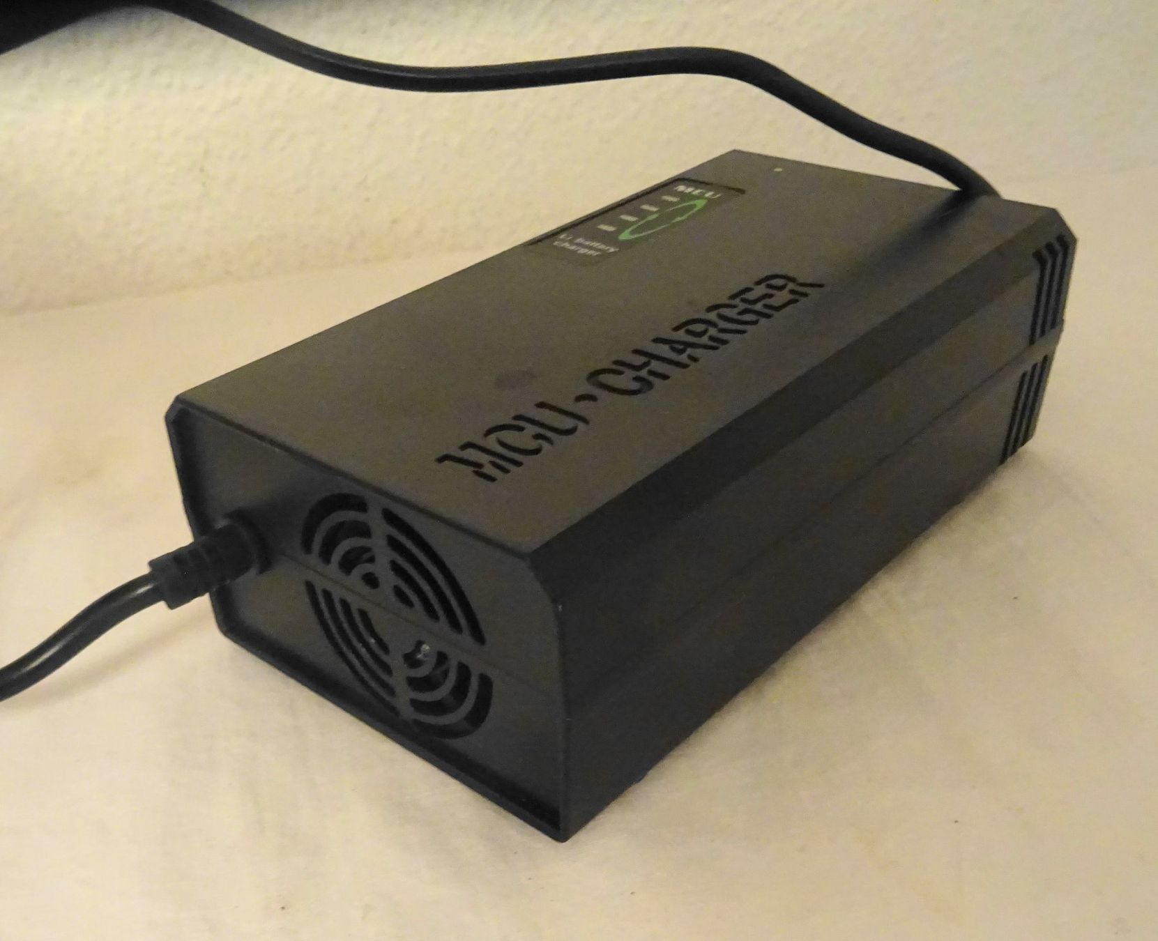 Luxus Ladegerat Batterie Roller Bilder