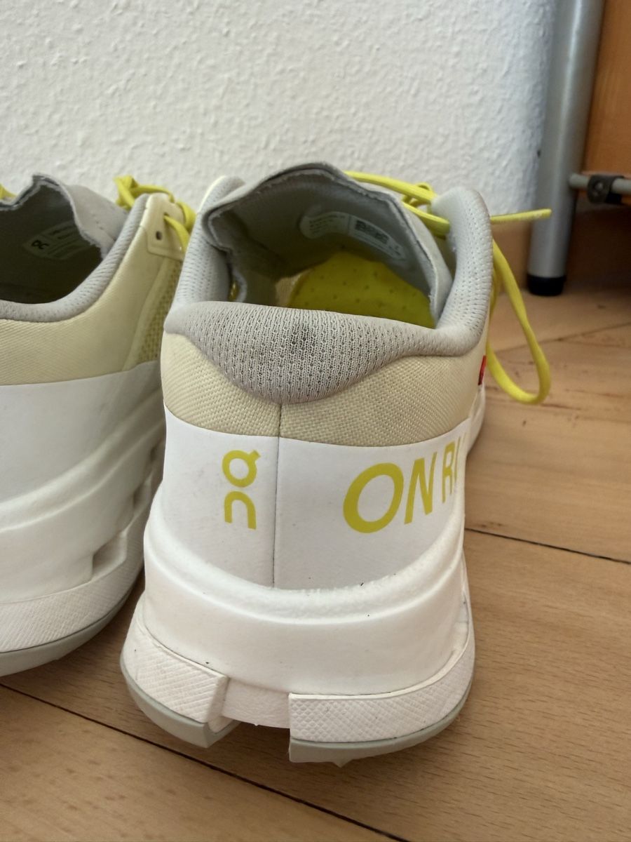 On Chaussures hommes: On Trailschuh (43.0) – D'occasion à Bern par Laufsport3000 3
