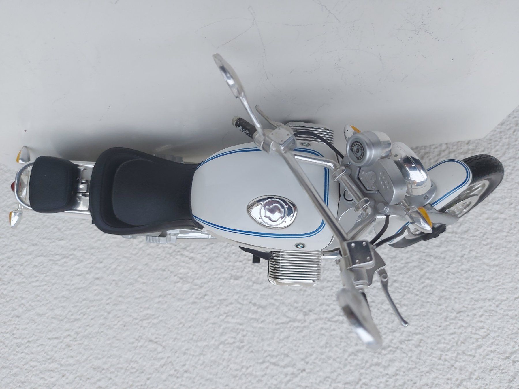 Kit di modellismo & Modellini statici: BMW R1200C – Nuovo (secondo la descrizione) da Herrliberg venduto da Jakob8539 3