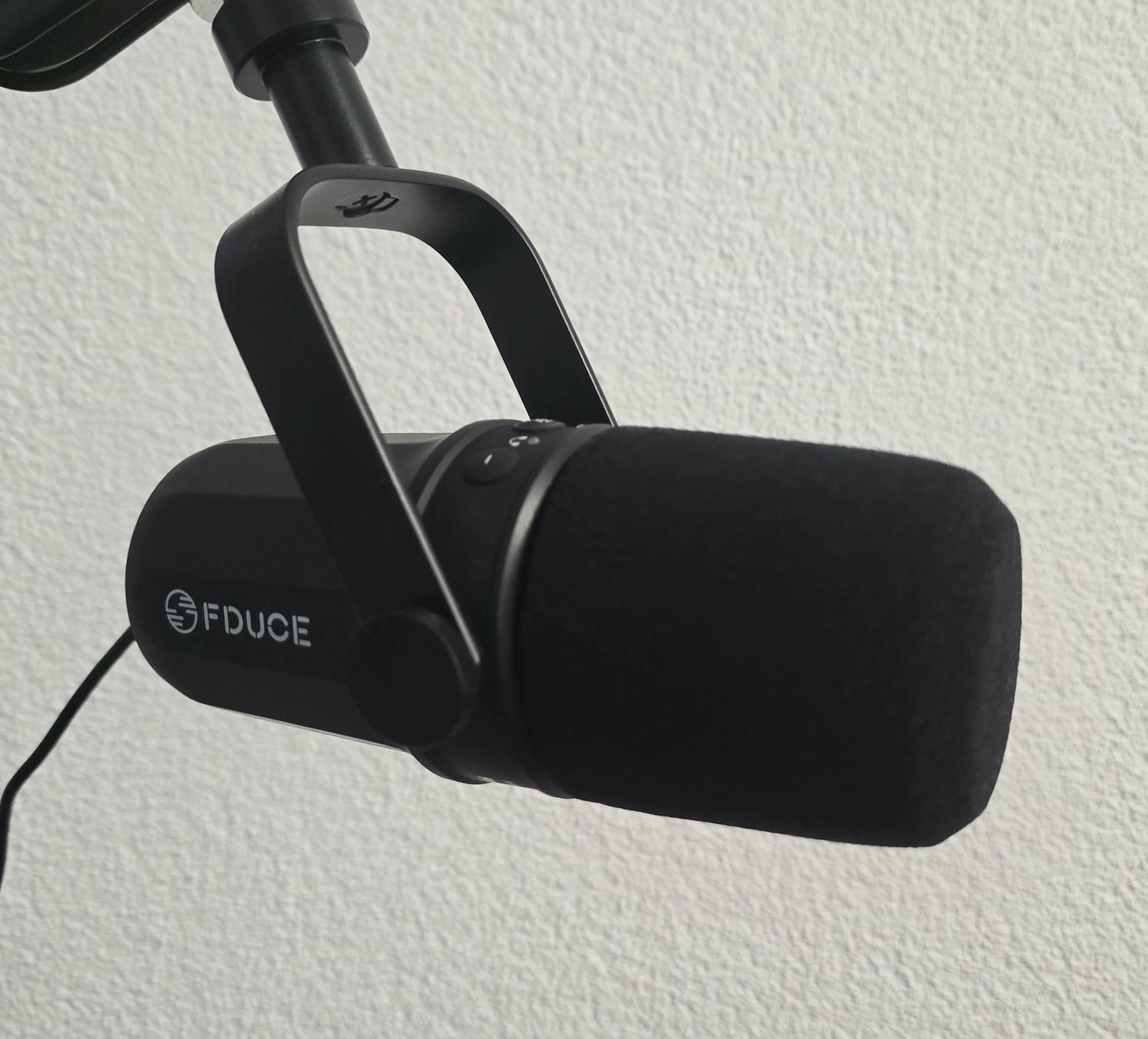 Microfoni: FDUCE SL40 Podcast Mikrofon – Usato da Bülach venduto da SamtheBoogieman 2