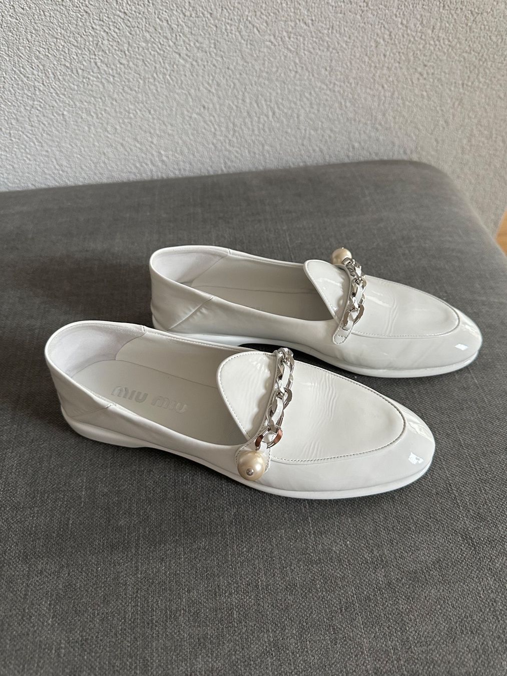 Miu Miu Scarpe da donna: Miu Miu Loafers – Nuovo e nell'imballaggio originale da Zürich venduto da realal 2