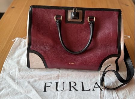 Borsa FURLA colore bordeaux/bianco/nero pelle misure 38x26x1