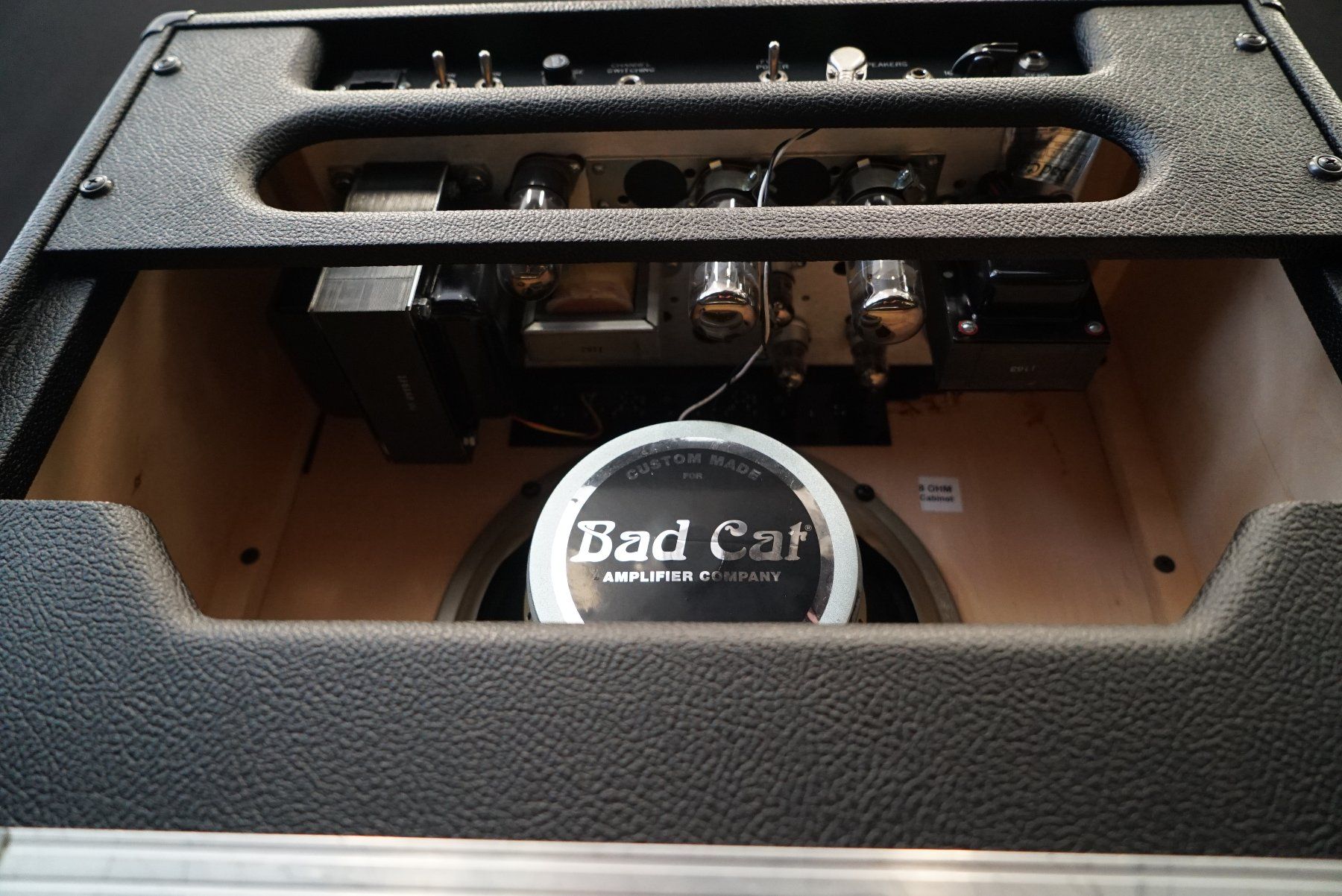 Amplificateurs: Bad Cat Hot Cat 30 Guitar Combo mit Case – D'occasion à Ortschwaben par Musictrade 7