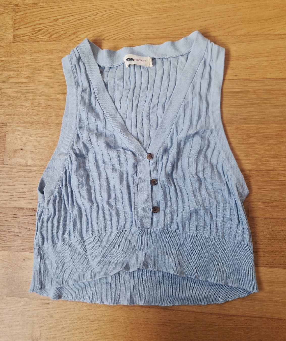 Top: Hellblaues Crop Top, Fashionnova, Gr. S – Usato da Fislisbach venduto da mgr_yy8b
