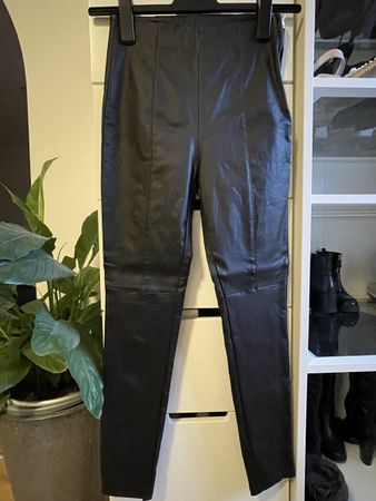 Women’s black skinny trousers  Size 36