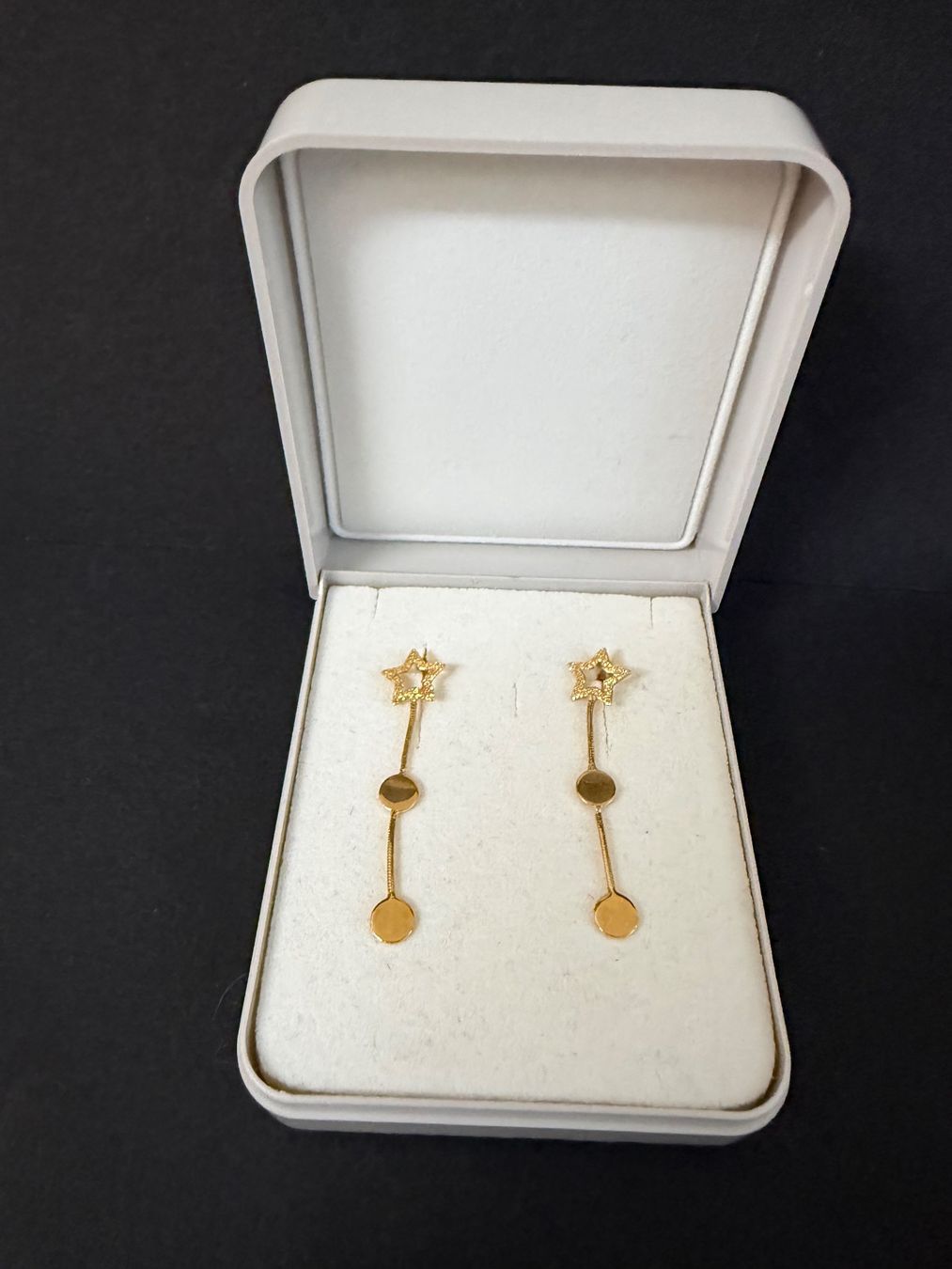 Orecchini pendenti & Orecchini a lobo: Gold Ohrstecker 750, 18K – Usato da Spiegel b. Bern venduto da Rogger72