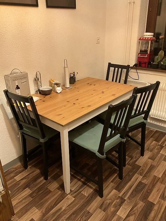 Sedie: 4 black dining chairs  set or individually – Usato da Zürich venduto da sof_pz8l