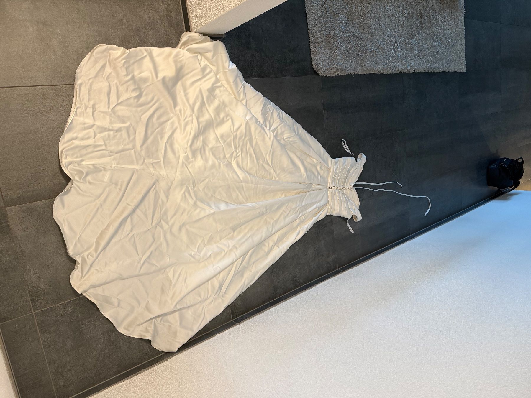 Vestiti: Hochzeitskleid Ivory mit Schlitz – Usato da Steffisburg venduto da chi_hjs7 5