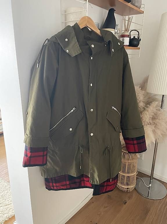 Maje Giacche: Maje parka taille 1 – Usato da Renens VD venduto da siric1996