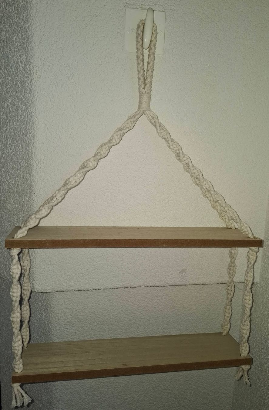 Tutte le decorazioni: Set aus 4 Hänger Makramee 2 Etagen Holz  – Usato da Zollbrück venduto da schnegge070780