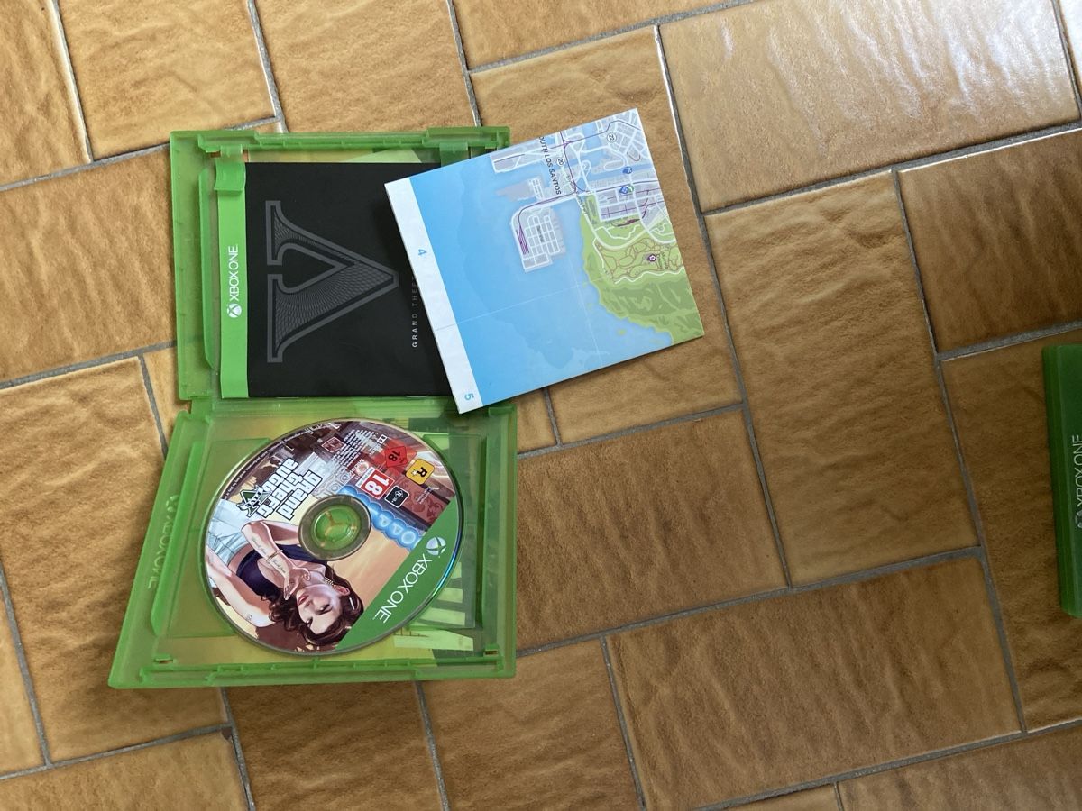 Spiele: GTA V 5 Xbox one – Gebraucht aus Mont-sur-Rolle von ale_8srv 1