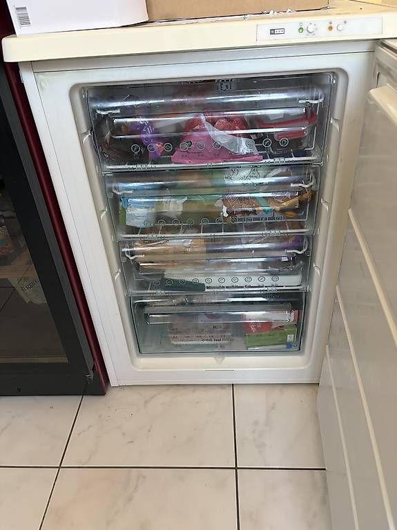 Congelatori: Gefrierschrank  – Usato da Fahrwangen venduto da ste_v7sm 1