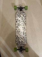 Madrid Longboard Skateboard mit grünen Rollen gebraucht