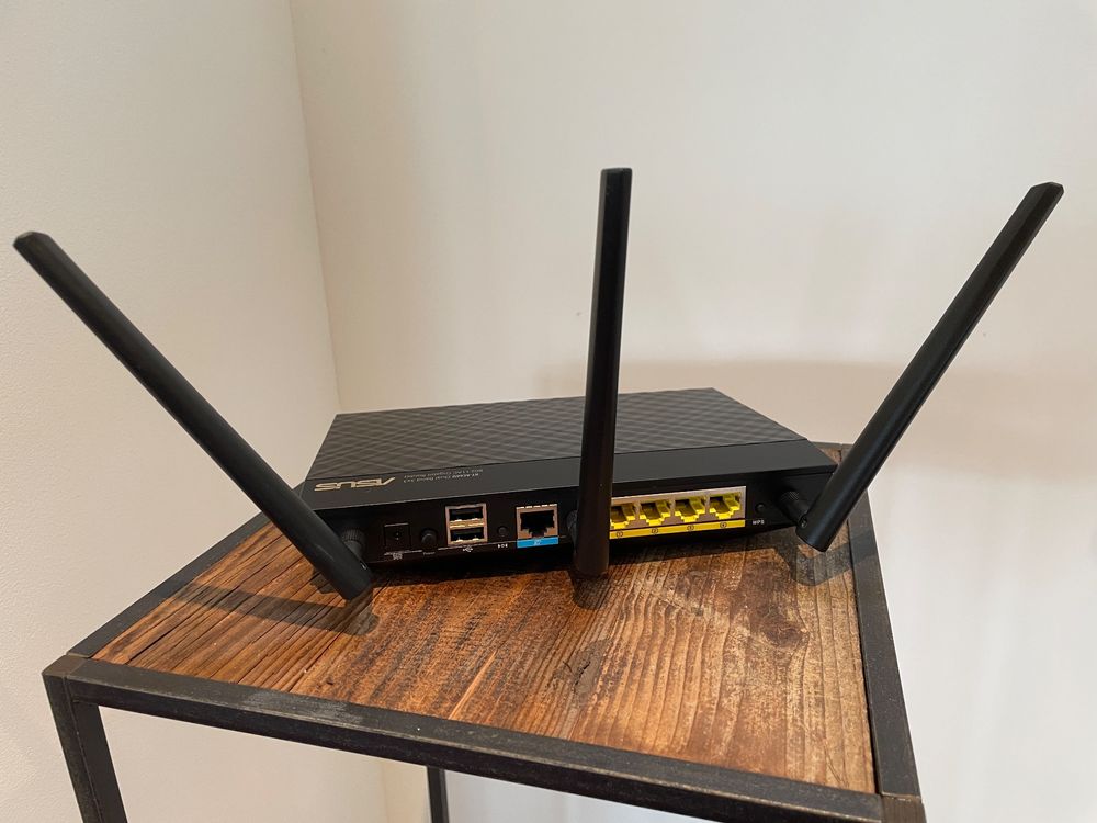 WLAN Router Asus RT-AC66U | Kaufen Auf Ricardo