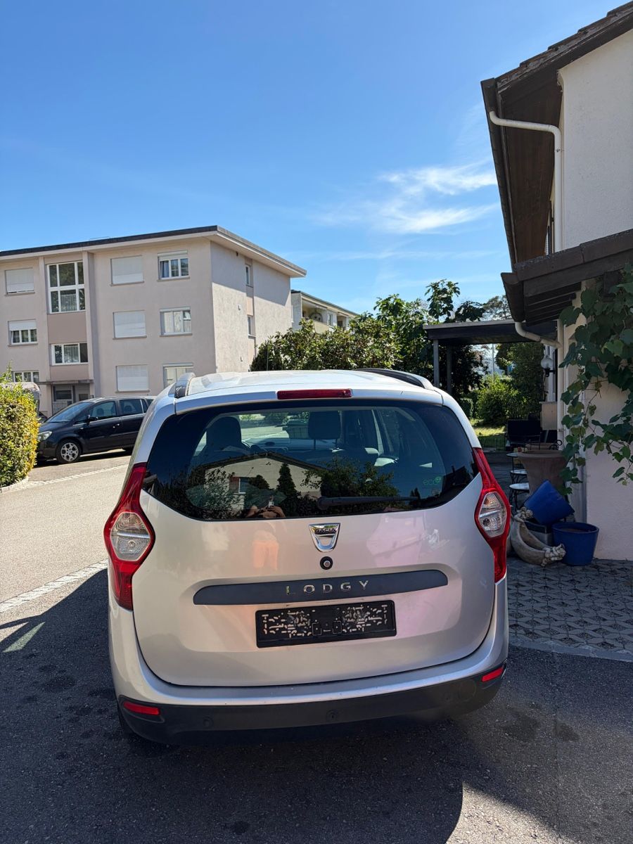 Dacia Autos: Dacia 7Plätzer mit MFK – Gebraucht aus Untersiggenthal von ata_h6rs 3