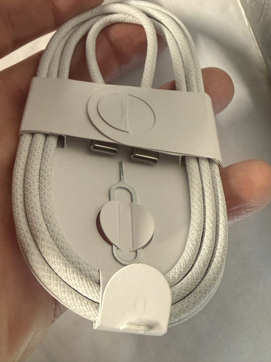 Cavi: Câble USB-C vers USB-C blanc  neuf  – Nuovo e nell'imballaggio originale da Lausanne venduto da Licio7 2