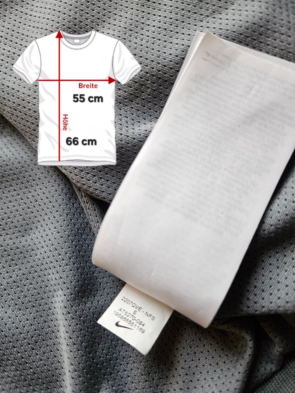 Nike Giacche: Nike Jacke Grösse S Regenjacke – Usato da Hägglingen venduto da United-Village-Trade 5