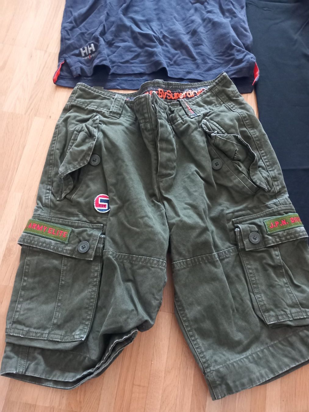 Kleiderpakete: Lot de vêtements taille S &M – Gebraucht aus Le Grand-Saconnex von Rgt87 6