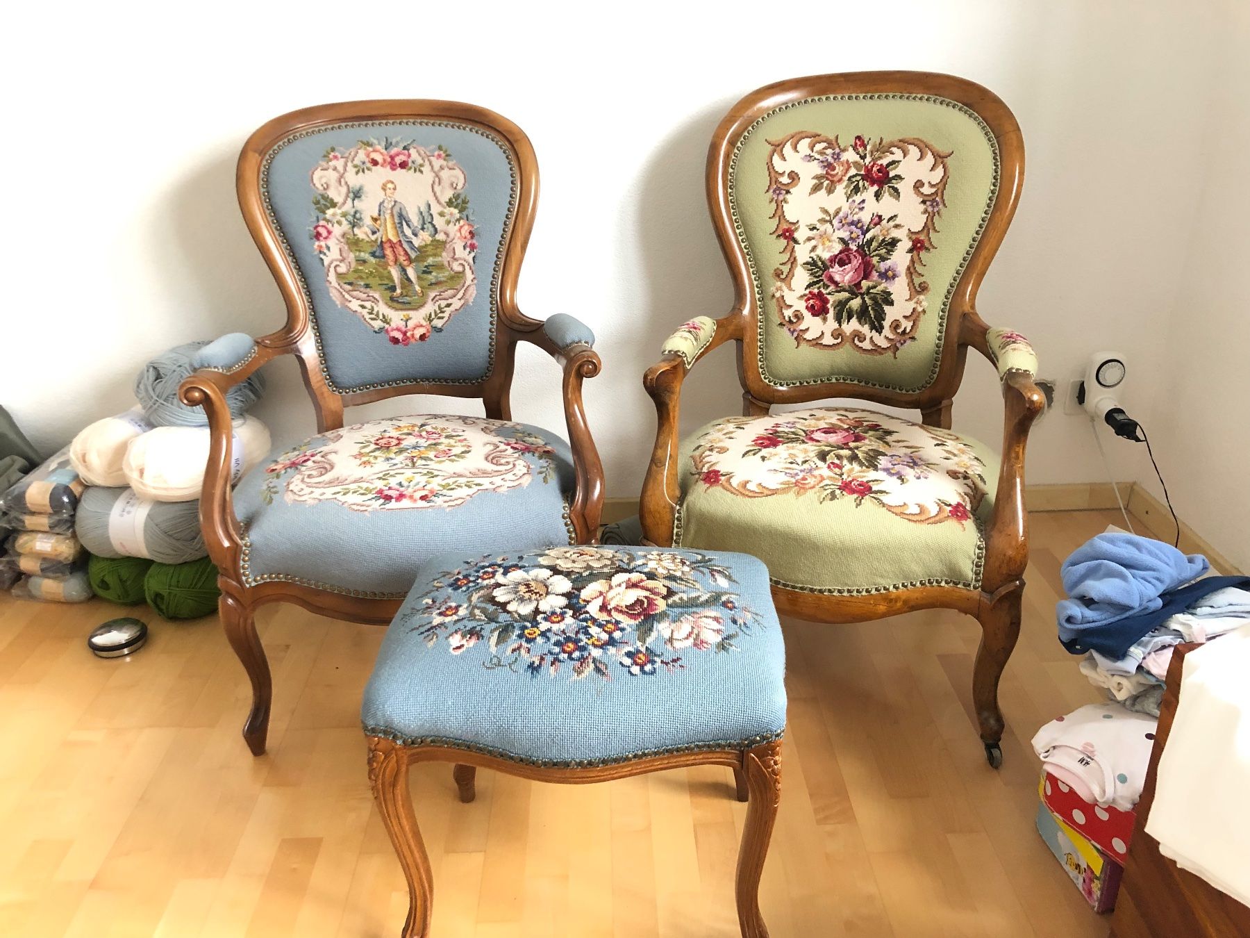 Poltrone: 2 Jugendstil Sessel Vintagemöbel Louis Philipp Stühle Möbel – Usato da Frauenfeld venduto da Babytimmy