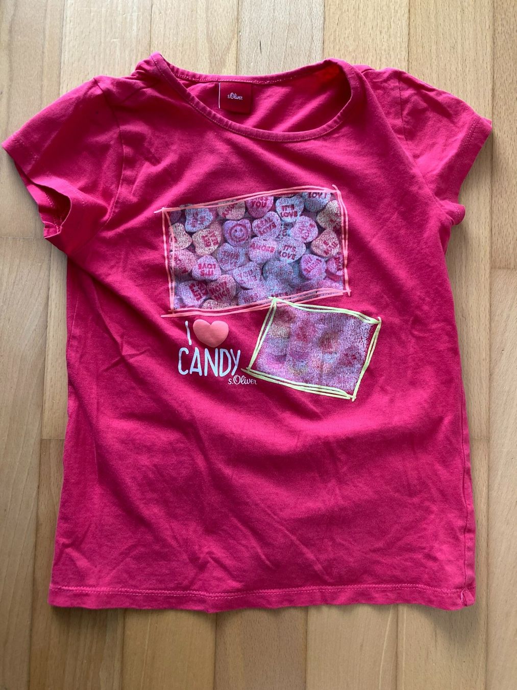 S.Oliver Camicette, T-shirt & Top: T-Shirt mit Süssigkeiten "S.Oliver" – Usato da Muttenz venduto da Juvenile33