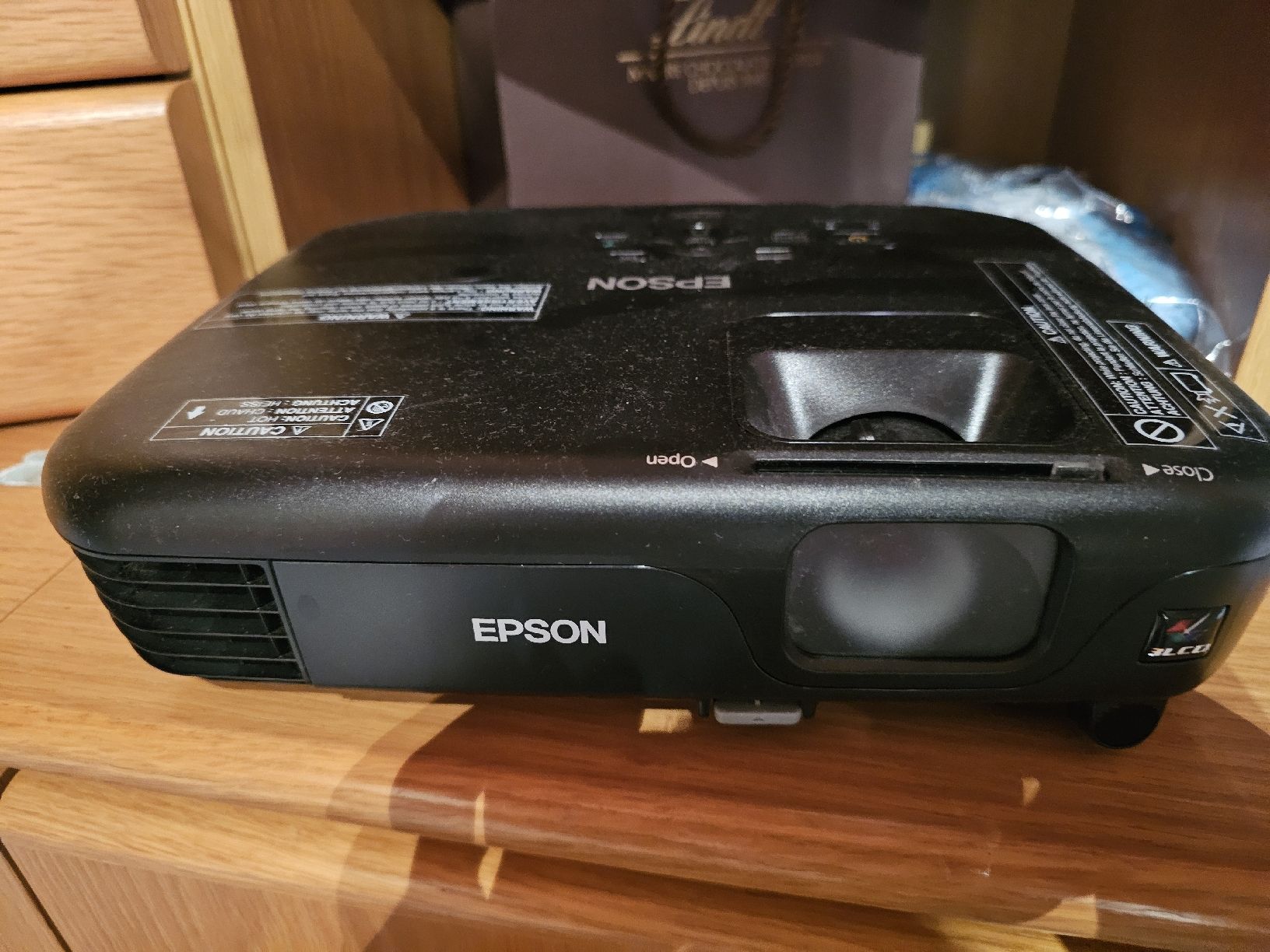 Epson Proiettori: Epson Beamer EB-S02 – Usato da Seuzach venduto da hwulf 2