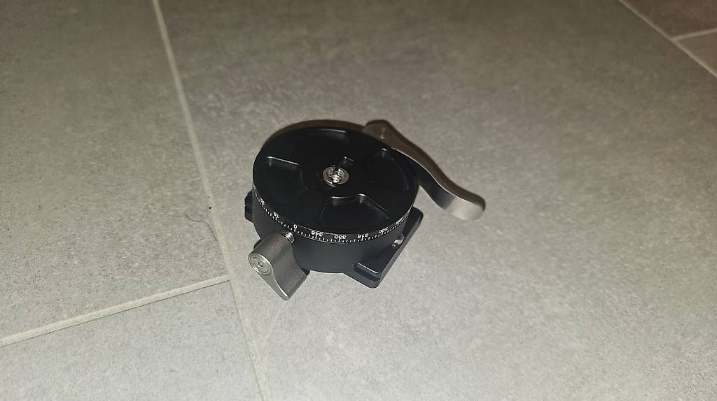 Altri Accessori: Leofoto Quick Release Plate (Schnellwechselplatte) – Usato da Luterbach venduto da akvp17 1