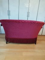 Historic Style Sofas – Red Velvet, Gründerzeit & Neo-Bie