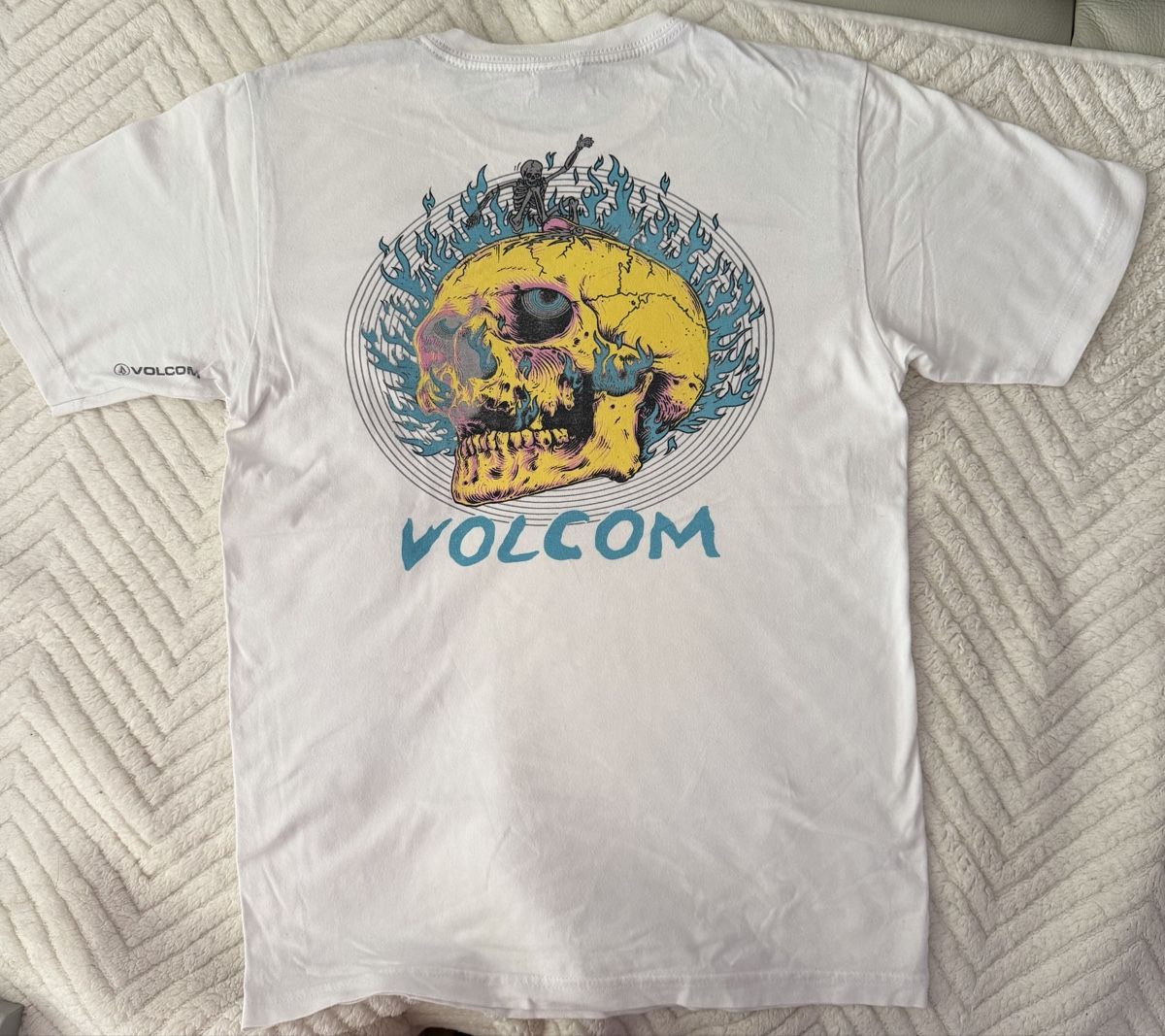Volcom T-Shirts: T-shirt Volcom taille S/P – Neu (gemäss Beschreibung) aus Genève von len_5q5n 1
