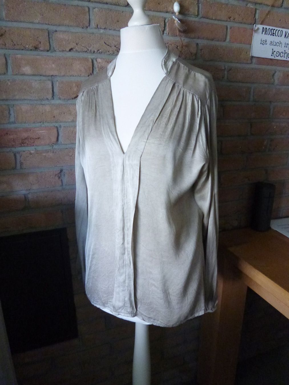 Chemisiers: elegante Bluse SEIDE  Seidenbluse  Seta Gr. M – D'occasion à Dättlikon par Mamakuga