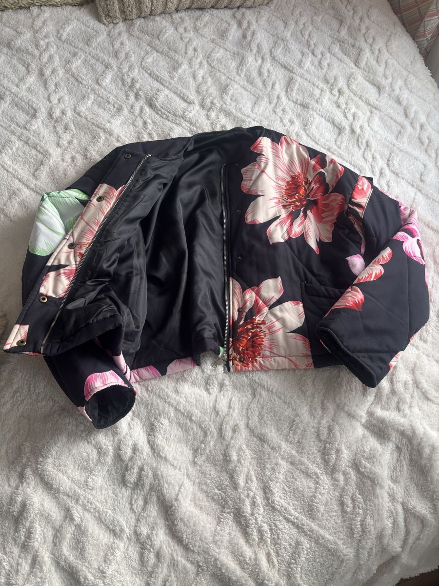 Giacche: Jacke gr.S – Usato da Zug venduto da Biki72 2