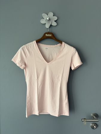 T-shirt rose C&A col V taille S neuf