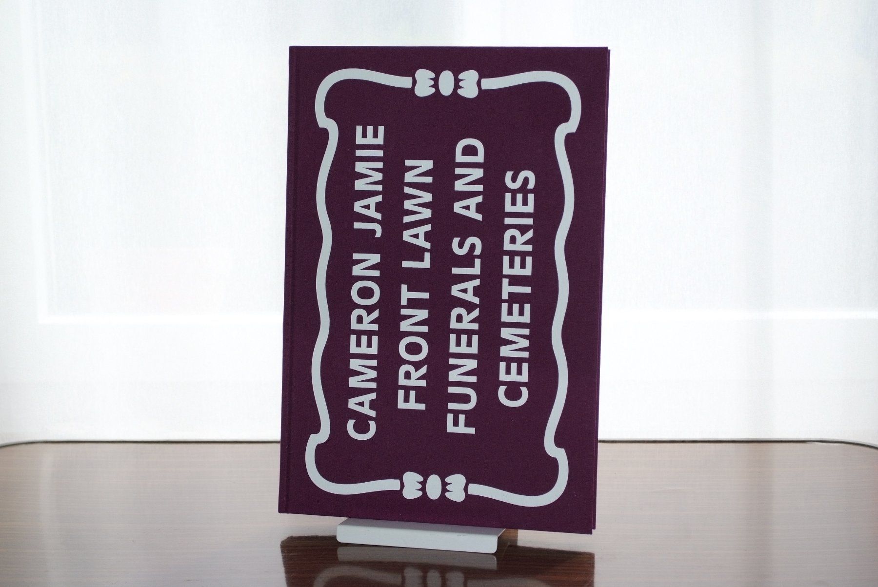 Libri: Cameron Jamie - Front Lawn Funerals #Horror #Halloween – Usato da Aarau venduto da Pearlz 1
