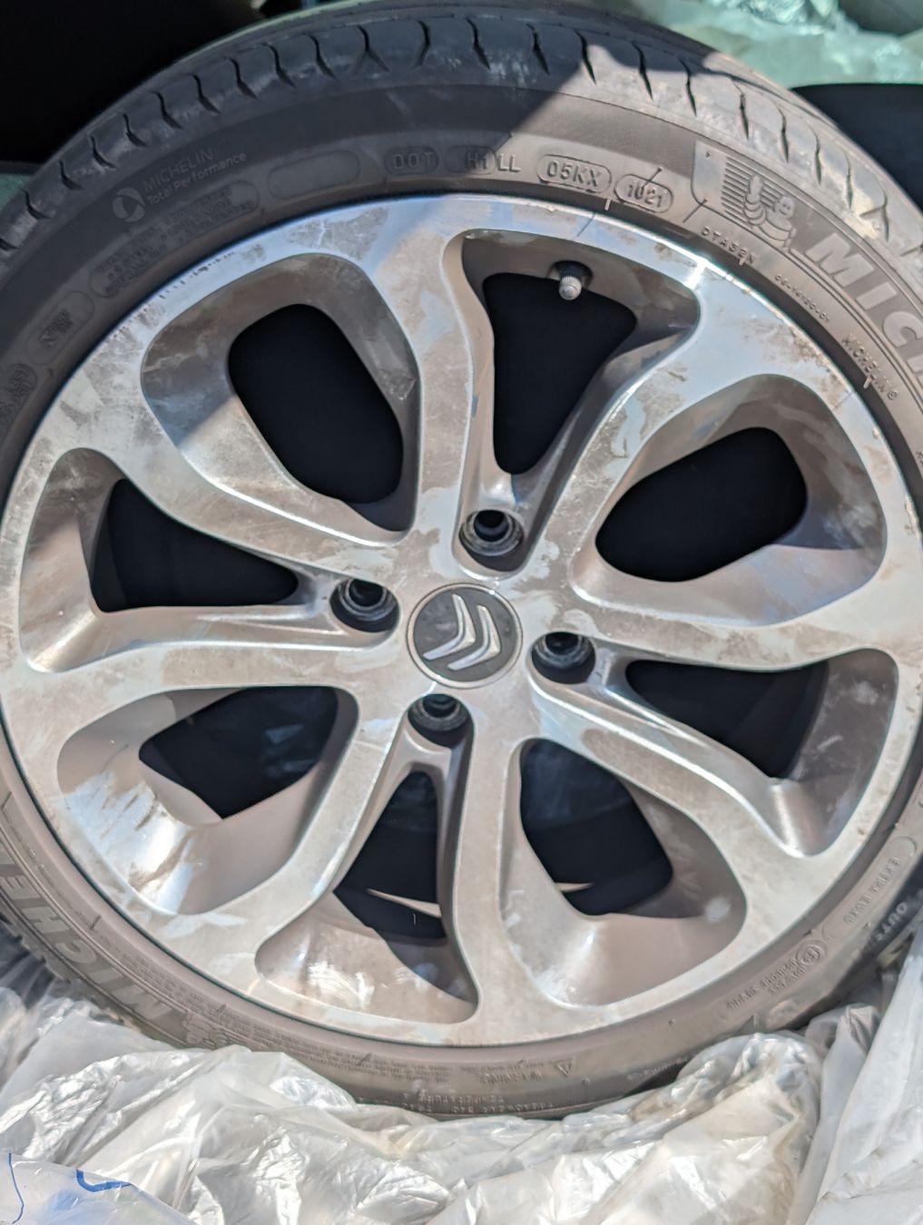 Citroën Automobili: Citroen C3 16i/16v black Handschaltung – Usato da Schübelbach venduto da Rhabilleur 8