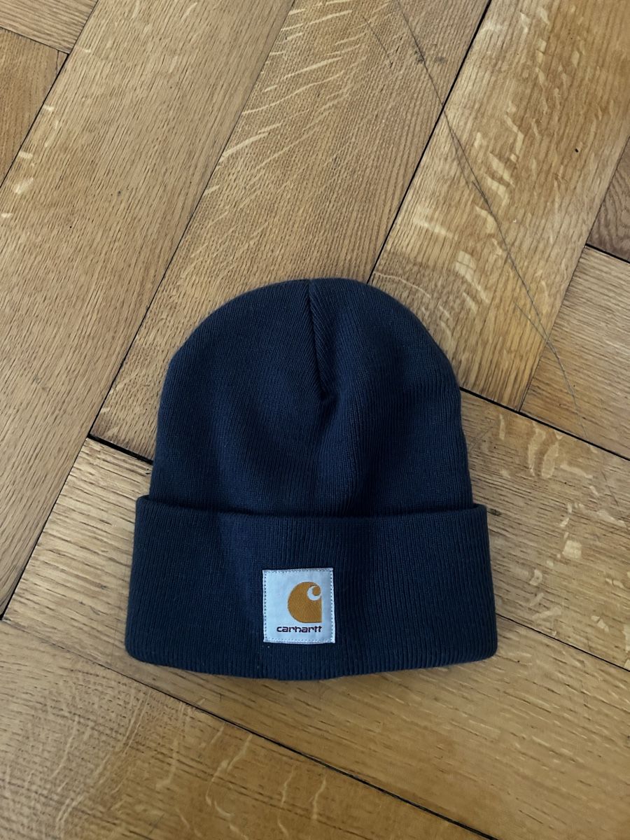 Carhartt Copricapi, berretti & cappellini: carhartt acrlic watch hat – Usato da Zürich venduto da ema_li